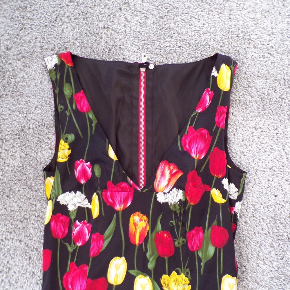 NWOT Dolce and Gabanna Red floral tulip print pencil dress 40/S Summer - Picture 6 of 14
